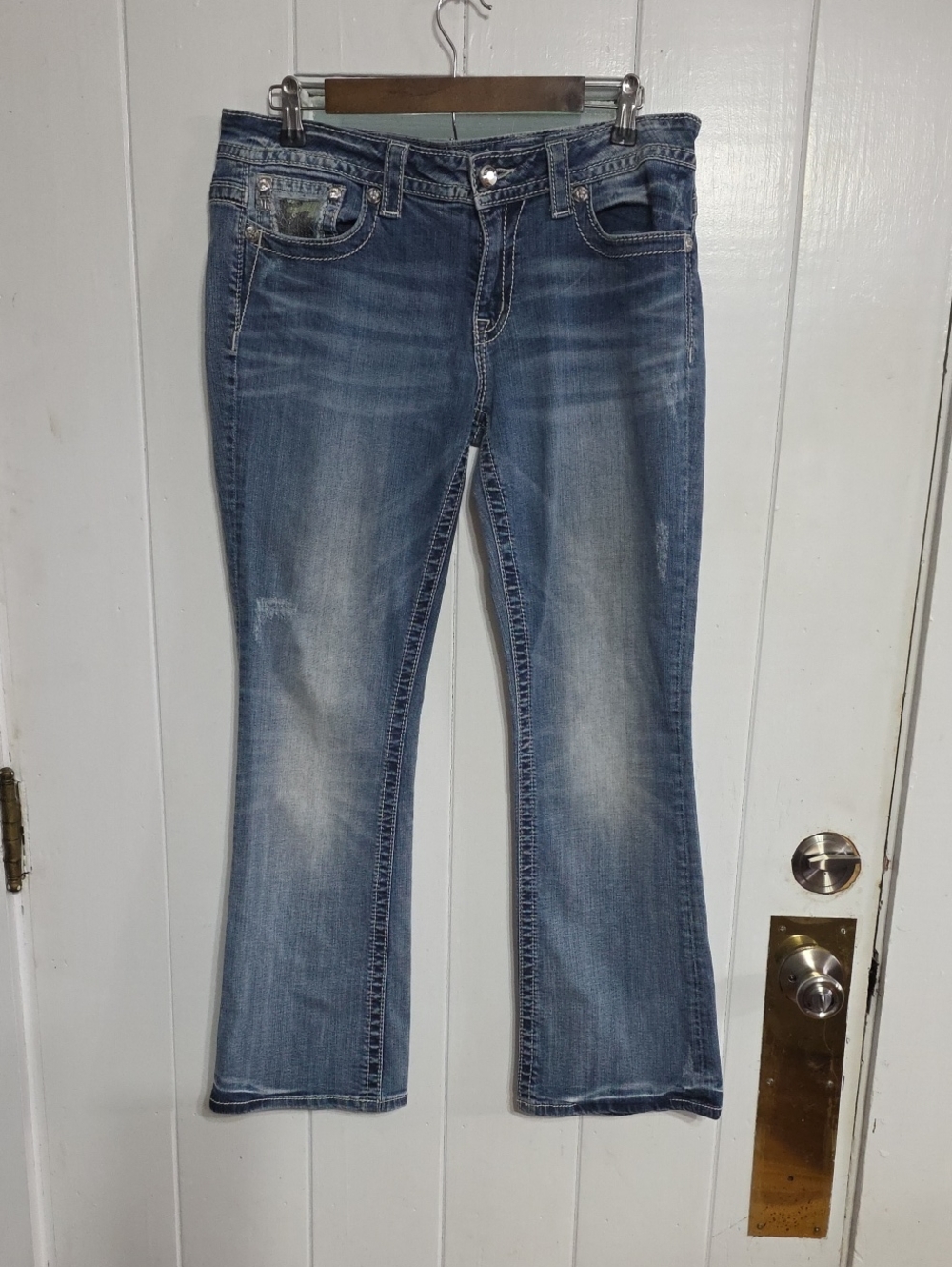 Miss Me Women's Jeans Boot Cut Embellished Button Pockets Stretch Sz 32 GUC READ